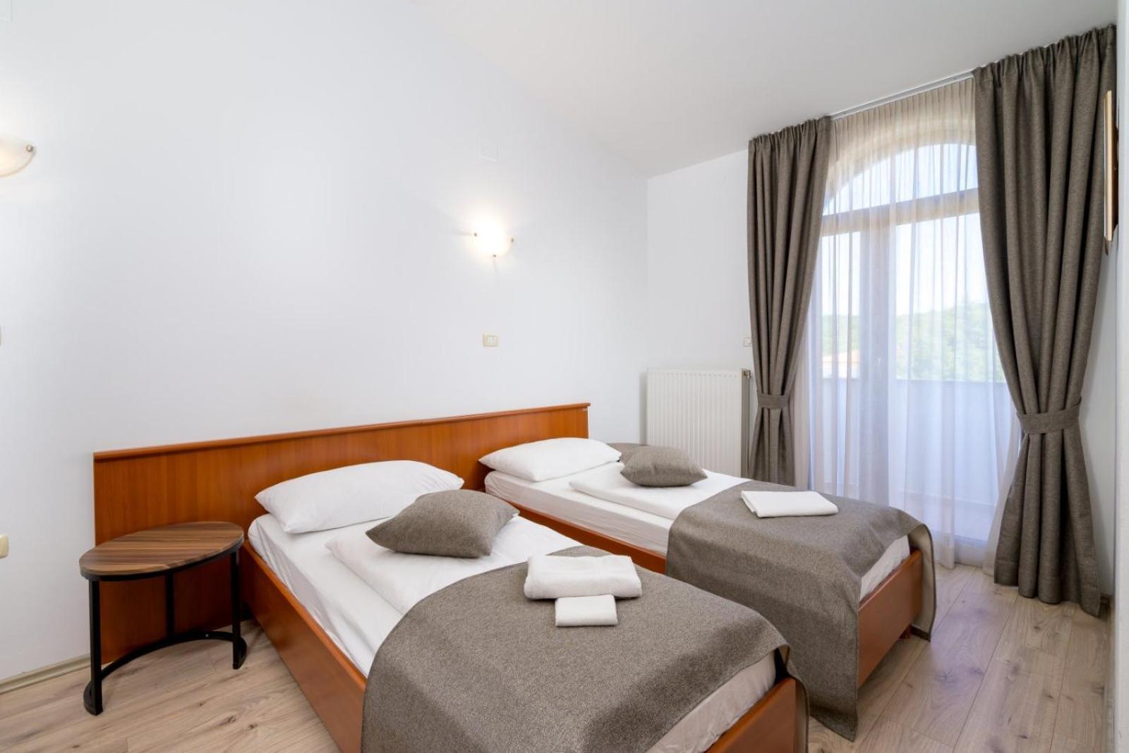 Rooms Luna Sol كرينكا المظهر الخارجي الصورة